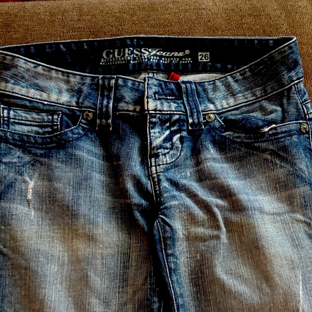 GUESS Women's Distressed Blue Skinny Jeans